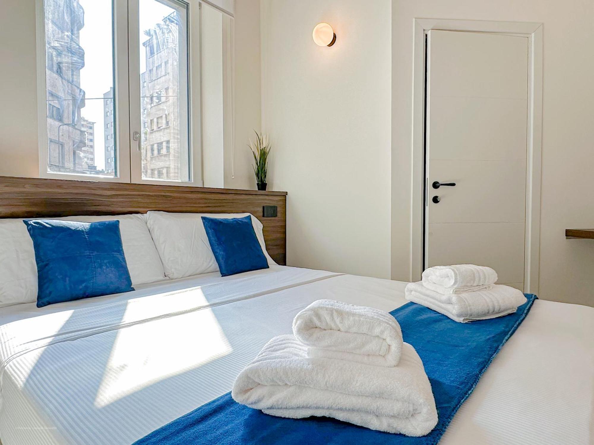 Porta Venezia - Luxy Suites - 6 Camere Мілан Екстер'єр фото