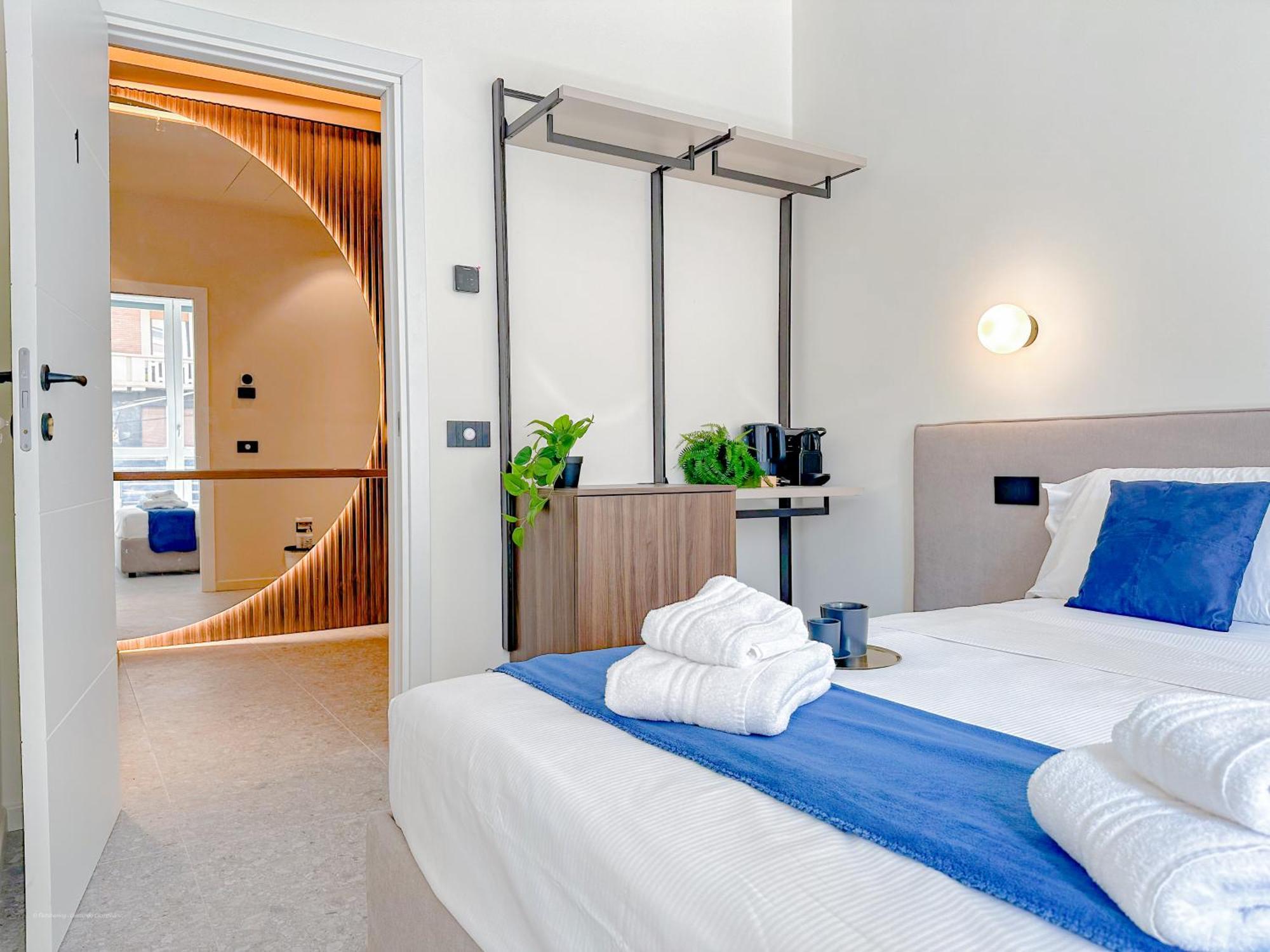 Porta Venezia - Luxy Suites - 6 Camere Мілан Екстер'єр фото